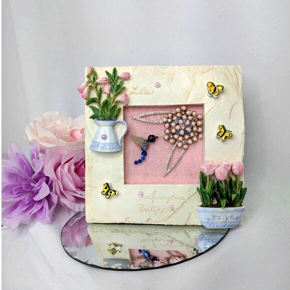 Artisan Hummingbird Jewelry Art Garden Nature Frame Vintage Beaded Crystals 3D - Picture 2 of 13